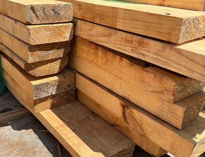 Viga Pino Radiata Bruto 3X8X6.60
